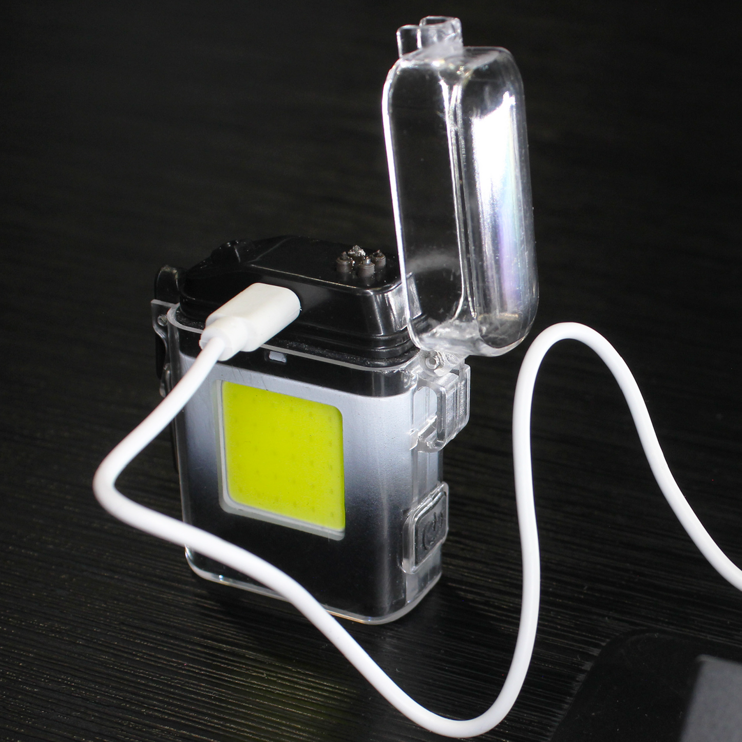 Encendedor de Plasma  2 en 1 - Fuego y luz, siempre a tu alcance.